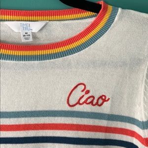 Time & Tru Ciao light sweater